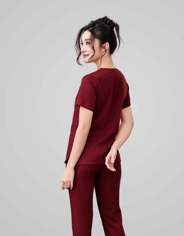 Scrubs W01 Plus - (Red Ruby) - Hình ảnh 2